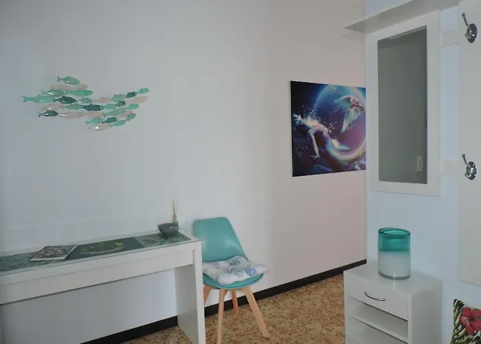 Biker's Blue Cove Lejlighed Finale Ligure